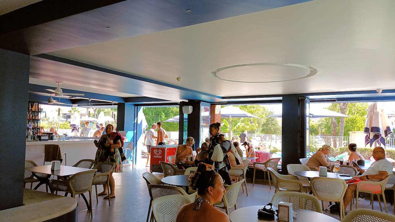 Aegean Princess Apartments Dining